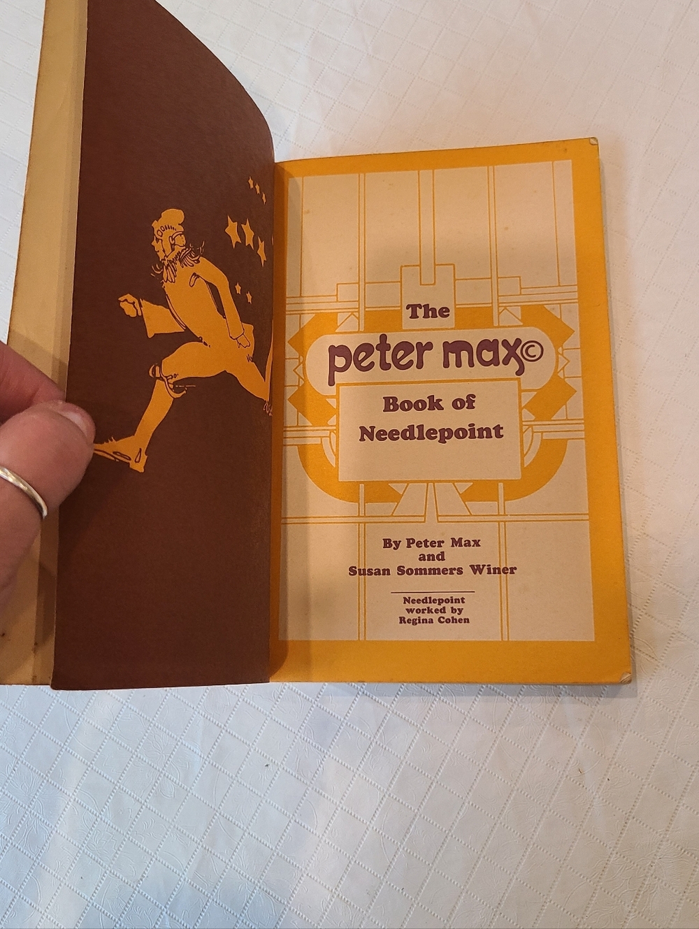 The Peter Max Book of Needlepoint Multicolor Pink Yellow Black Retro Boho - Picture 8 of 14
